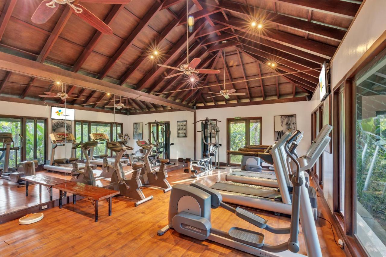 Club Mahindra Madikeri, Coorg Hotel Ngoại thất bức ảnh