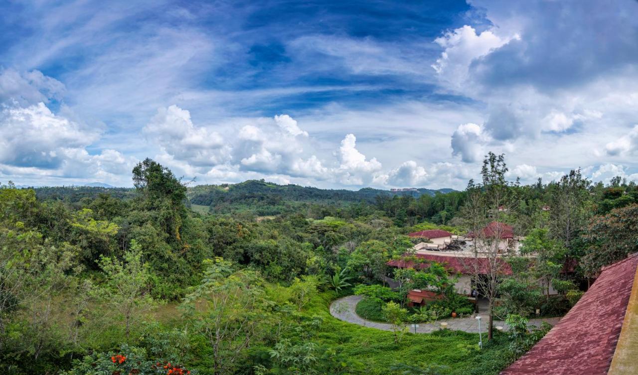 Club Mahindra Madikeri, Coorg Hotel Ngoại thất bức ảnh